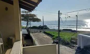 Imagem 6: À Casa com 5 dormitórios