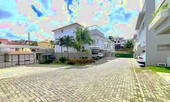 Imagem 2: Casa de condomínio sobrado para venda possui 234 metros quadrados com 3 quartos