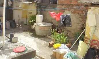 Imagem 2: Casa a venda na cidade de Limoeiro