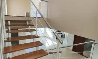 Imagem 3: Lindo Sobrado em Condomínio de Alto Padrão com 390m², Jd. Saint Gerard