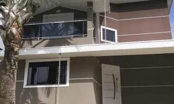 Imagem: Casa Sobrado em Condomínio - Villa Branca