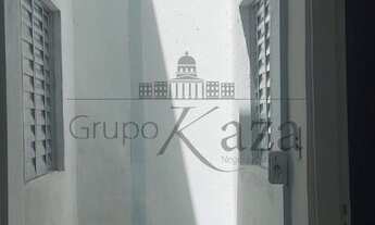 Imagem: Casa Comercial Residencial - Conjunto Residencial