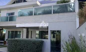 Imagem: Casa em Condomínio à venda, 6 quartos