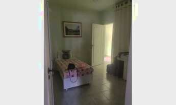 Imagem 4: Sobrado com 5 casas e 1 galpão