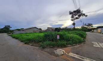 Imagem 3: Vendo Lote 375m2 Esq Próx St Serra Dourada Shopping Lote ao Lado Contra Esquina Forma Área