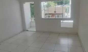 Imagem 6: Casa de 3 quartos em Est. da Cachamorra- 3 quartos 1 suíte em cond. fechado