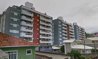 Imagem 2: Apartamento para venda com 113 metros quadrados com 3 quartos em Praia Comprida - São José