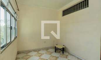 Imagem 2: Casa para Aluguel - Jardim Presidente Dutra, 2 Quartos, 100 m2