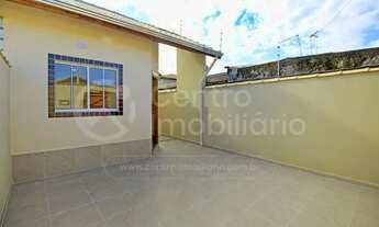 Imagem 2: CASA com piscina e 2 quartos em Itanhaém, no bairro Nossa Senhora do Sion