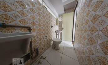 Imagem 2: Apartamento para Aluguel - Centro, 2 Quartos, 47 m2