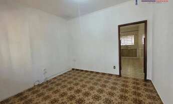 Imagem 4: Casa com 2 dormitórios para alugar por R$ 1.500,00/mês - Centro - Paulínia/SP