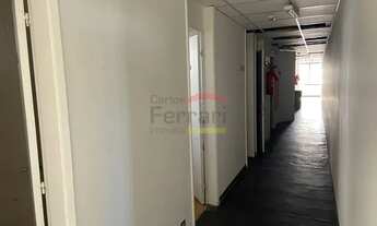 Imagem 6: Conjunto Comercial de frente com Metrô São Bento - Centro