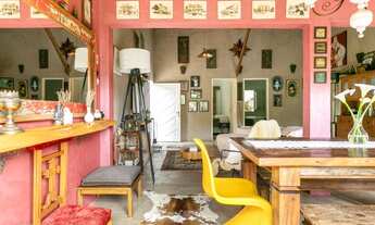 Imagem 4: Casa para aluguel de Temporada com 3 suítes em Campos do Jordão - SP