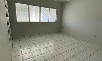 Imagem 4: CASA À VENDA Casa com 3 dormitórios