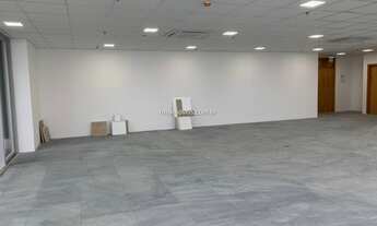 Imagem 6: Conjunto Comercial para locação em Várzea de Baixo - São Paulo