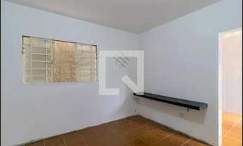 Imagem: Casa para Aluguel - Vila Santista, 2 Quartos