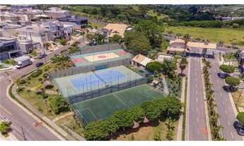 Imagem 6: Casa de Condomínio para venda em Swiss Park de 300.00m² com 3 Quartos, 1 Suite e 4 Garagen