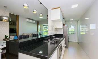 Imagem 3: Apartamento diferenciado, semimobiliado, com 3 dormitórios, sacada com churrasqueira e 2 v