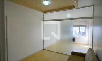 Imagem 2: Apartamento para Aluguel - Centro Histórico, 2 Quartos, 74 m2