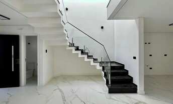 Imagem 3: EXCELENTE SOBRADO DE ALTO PADRÃO EM SÃO JOSÉ DOS PINHAIS REF: 637