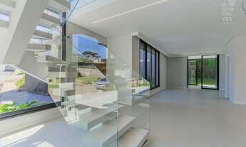 Imagem 2: Casa no Bosque Tramontin, 03 Suítes, 04 Vagas, Amplo Jardim, Ecoville, Curitiba