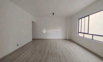 Imagem 8: Apartamento espaçoso e aconchegante no centro - 3 quartos (1 suíte) - 110m2