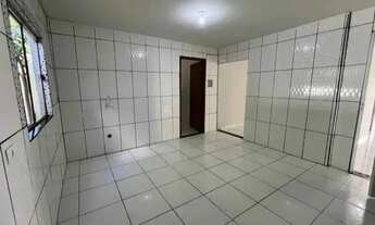 Imagem 2: Vende-se no Novo Gama, travessa da castanheira