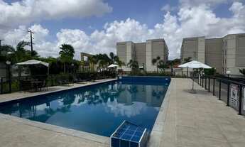 Imagem 2: Apartamento no Maracanaú primeiro andar um lance de escadas