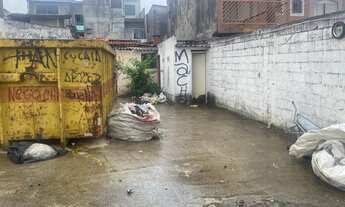 Imagem 3: Depósito de reciclagem 01