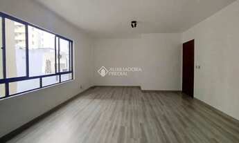 Imagem 9: Apartamento espaçoso e aconchegante no centro - 3 quartos (1 suíte) - 110m2