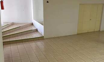 Imagem 7: Prédio de três andares