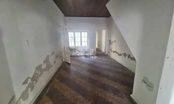 Imagem 4: Casa à venda com 04 dormitórios e vaga de garagem no bairro Floresta em Porto Alegre/RS