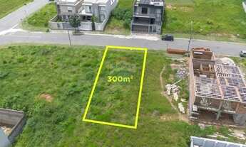 Imagem: Terreno de 300,00m² a venda no Bairro Santa