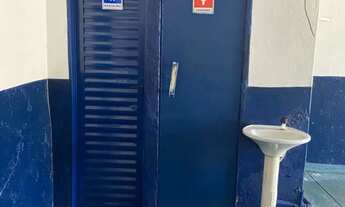 Imagem 7: Sala de comércio,com duas casas