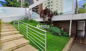 Imagem: Prédio disponível para venda no bairro