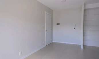 Imagem 4: Apartamento de 2 dormitórios disponível para aluguel e venda no bairro Areal, Pelotas RS