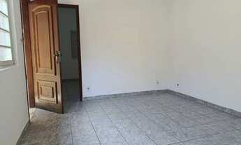 Imagem 2: Oportunidade na 1° quadra do Bosque dos Eucaliptos, pertinho de tudo e mais..