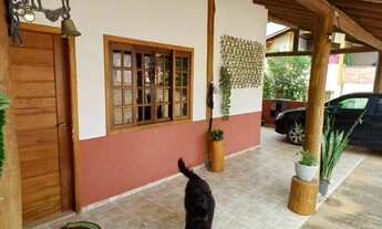 Imagem 6: Casa à venda em Rio Claro - Paraibuna/SP - Terreno amplo com pomar e área gourmet