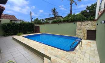 Imagem 2: Oportunidade!! Casa com piscina,03 dorms, pertinho da praia!!