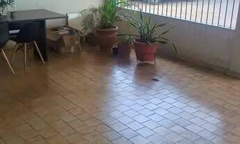 Imagem 2: CASA SETOR UNIÃO FRENTE PRAÇA 3 QUARTOS SENDO 1 SUÍTE PARTE ALTA DO SETOR OPORTUNIDADE