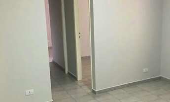 Imagem: Apartamento com 2 quartos, completo em armário