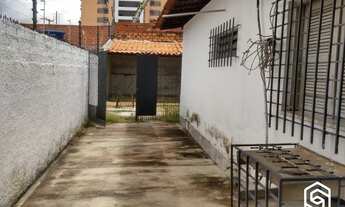 Imagem: 2749) CASA RESIDÊNCIAL/COMERCIAL