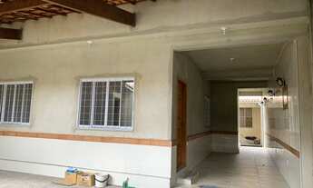 Imagem 2: Casa linear em Campo Grande com casa nos fundos