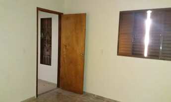 Imagem 7: ALUGO CASA , 1 QUARTO, 1 COZINHA, 1VARANDA,1 BANHEIRO, ESPAÇO PARA 4 CARRO