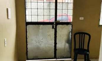 Imagem 2: Linda casa na Colonia Antonio Aleixo 02 quantos sendo um suite top