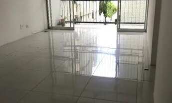 Imagem 2: Apartamento 3 quartos, 2 BWC, 76 m², Prox. ao RioMar