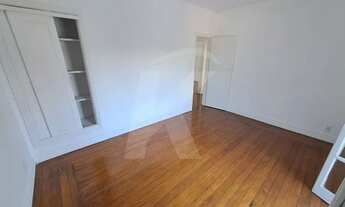 Imagem 3: Casa com 3 quartos, sala, cozinha, banheiro, área de serviço, quintal e garagem para 5 car