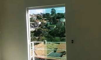 Imagem 3: A casa tem 3 dormitórios, sendo 1 suíte, 2 vagas, próximo da Alamedas Lucas Garcez, o prin