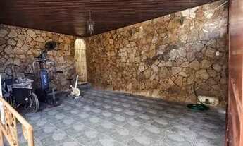 Imagem 4: Ampla Casa no Mendara II, 3,4 / 2 suítes, 1 banheiro social, 2 vagas de garagem - 271 m2