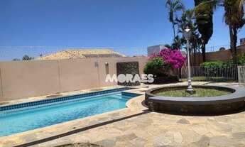 Imagem 2: Casa com 3 dormitórios, 900 m² - venda por R$ 1.300.000 ou aluguel por R$ 4.000/mês - Jard